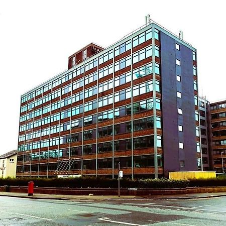 Modern One Bedroom Apartment Near Old Trafford Stadium Manchester Zewnętrze zdjęcie