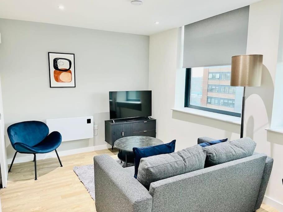 Modern One Bedroom Apartment Near Old Trafford Stadium Manchester Zewnętrze zdjęcie